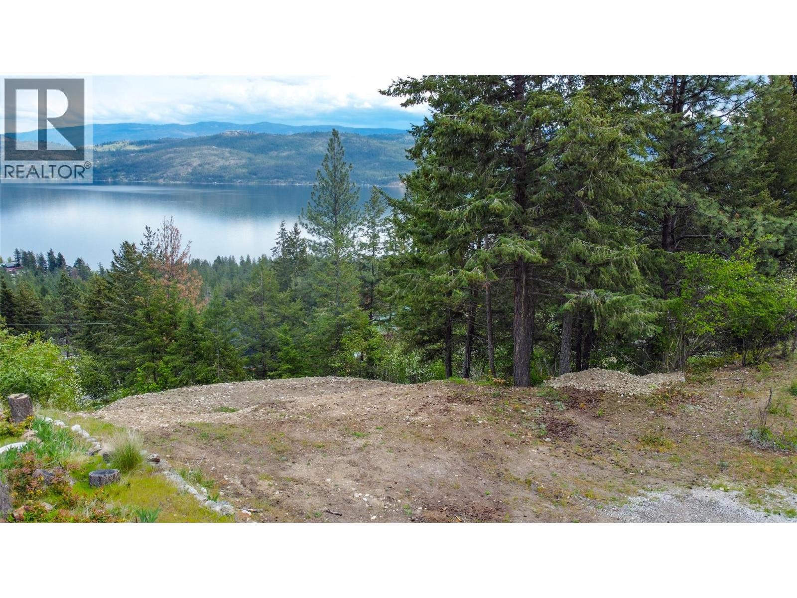 10579 Columbia Way, Vernon, British Columbia  V1H 2B4 - Photo 5 - 10385168