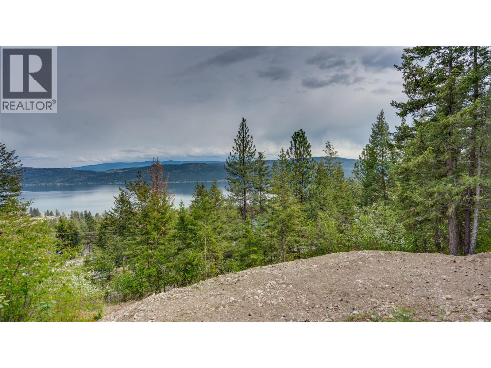 10579 Columbia Way, Vernon, British Columbia  V1H 2B4 - Photo 6 - 10385168