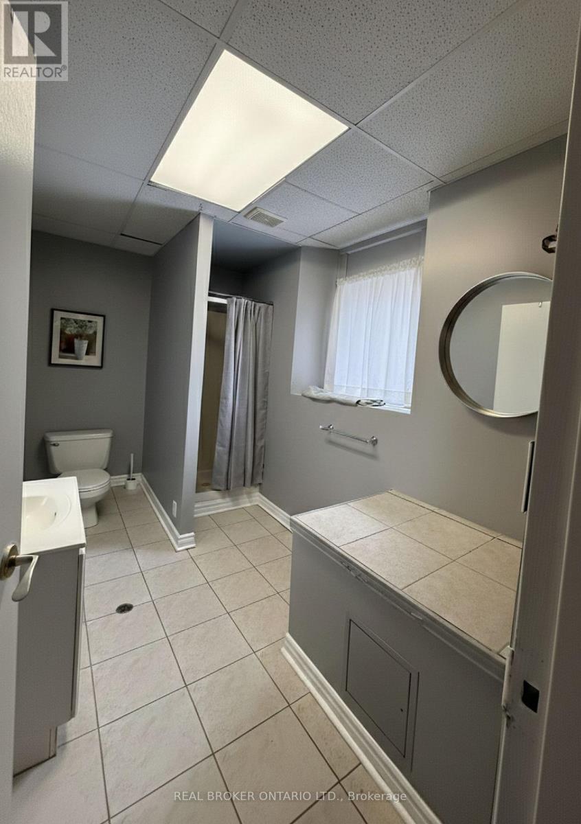 100 - 231 Bay Street N, Hamilton, Ontario  L8R 2R1 - Photo 16 - X12781930