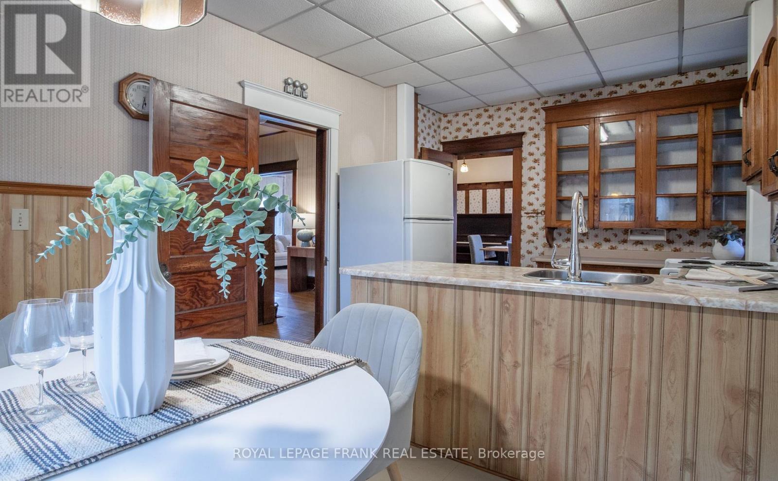 33 Fairbanks Street, Oshawa, Ontario  L1H 2L7 - Photo 15 - E13058886