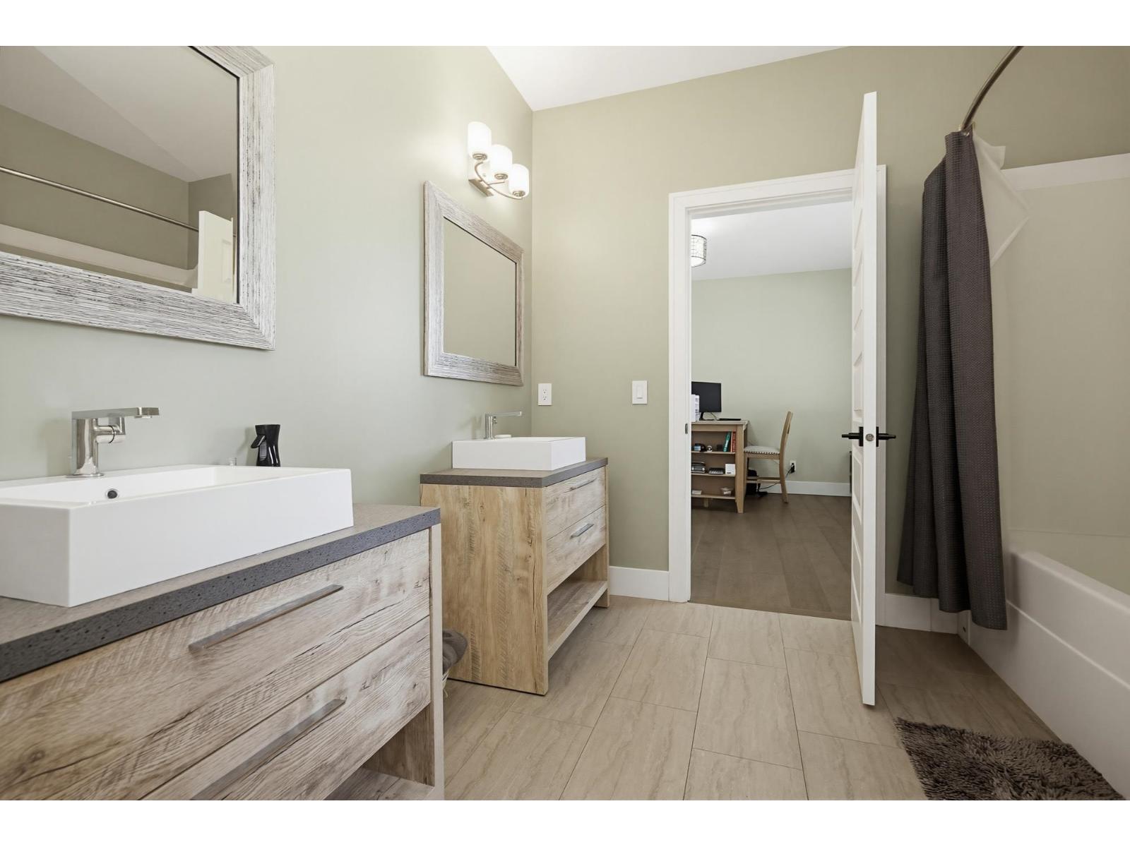 26393 64 Avenue, Langley, British Columbia  V4W 1M3 - Photo 22 - R3114359