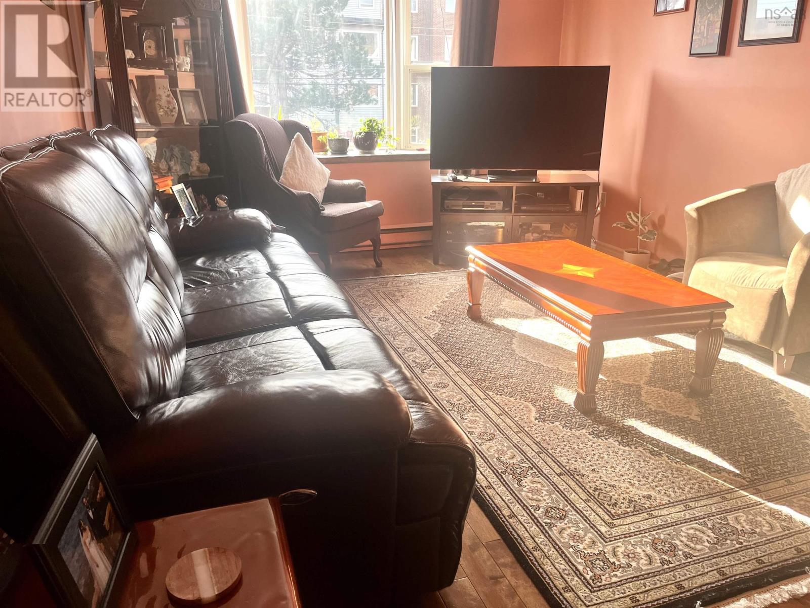 87 Lincoln Cross, Halifax, Nova Scotia  B3M 3S6 - Photo 5 - 202604730