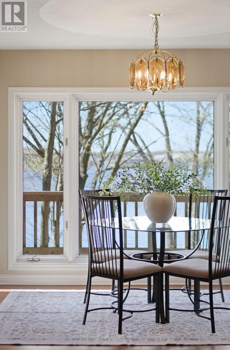 12154 Loyalist Parkway, Prince Edward County, Ontario  K0K 2T0 - Photo 11 - X13058770