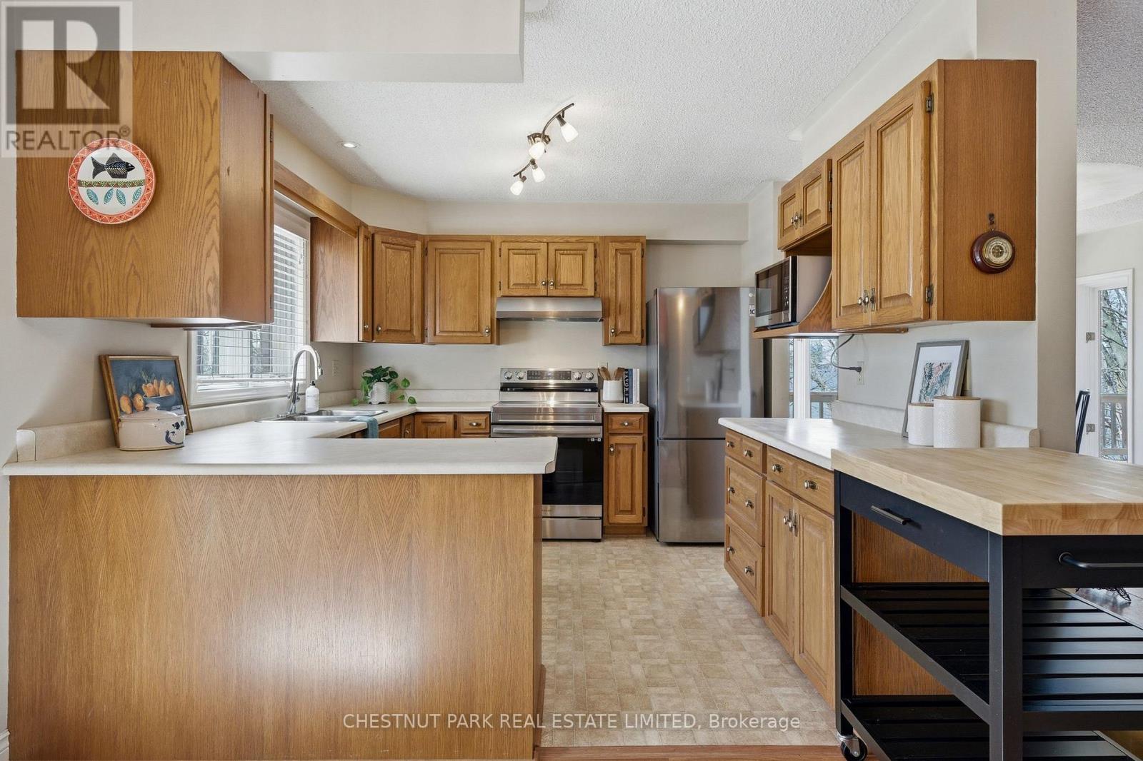 12154 Loyalist Parkway, Prince Edward County, Ontario  K0K 2T0 - Photo 14 - X13058770