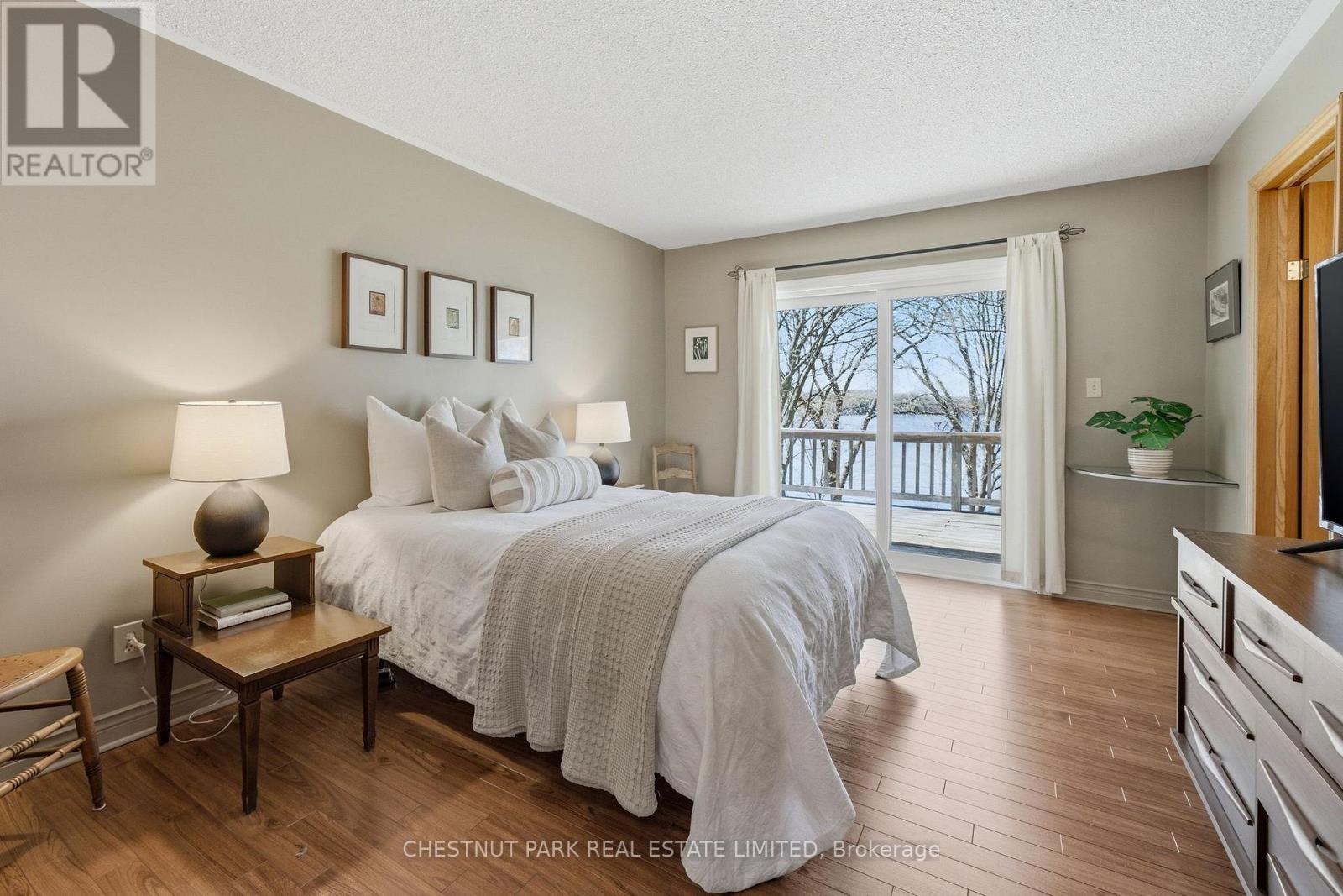 12154 Loyalist Parkway, Prince Edward County, Ontario  K0K 2T0 - Photo 23 - X13058770