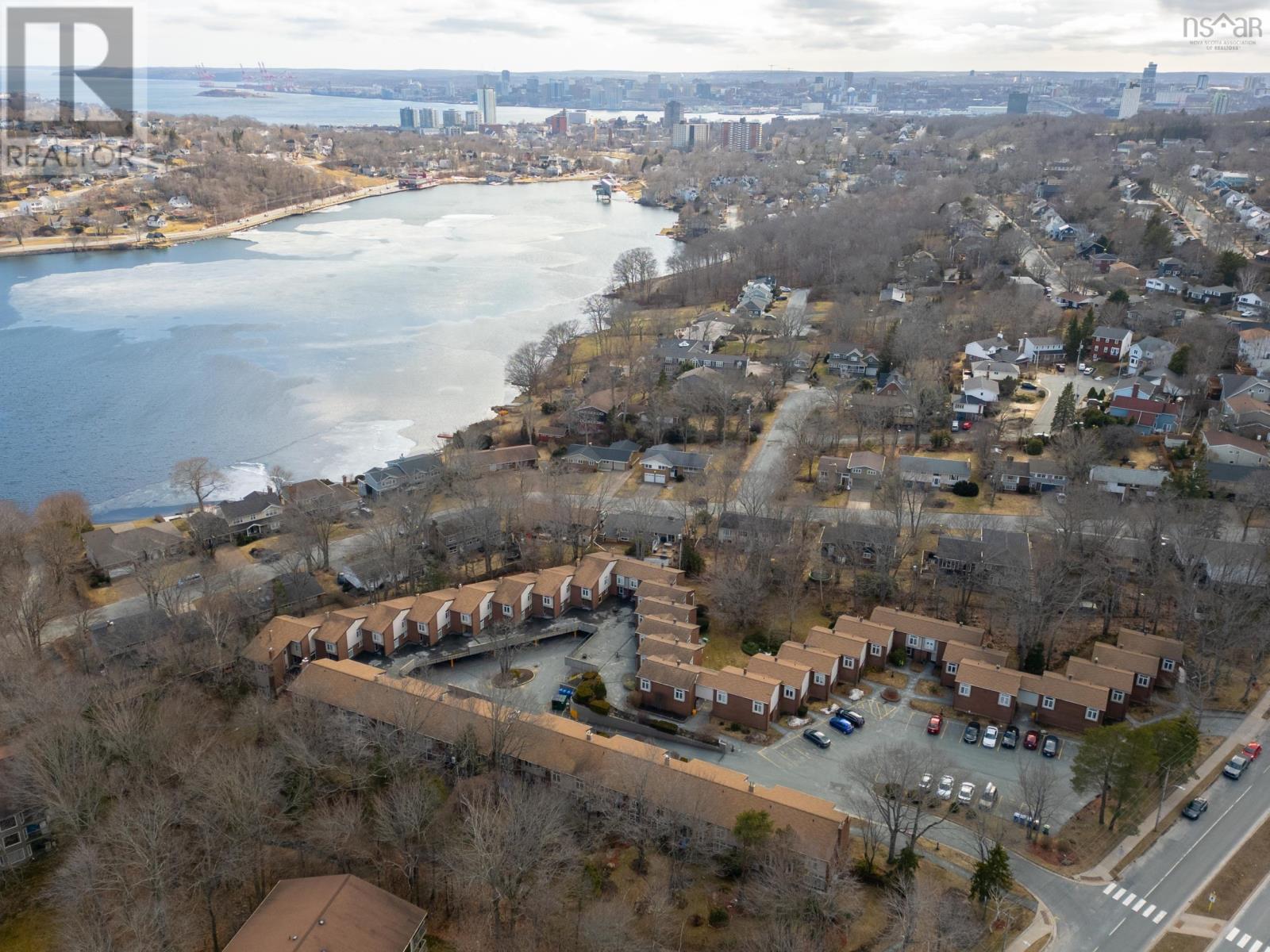 32 Garden Court Terrace, Dartmouth, Nova Scotia  B3A 3S6 - Photo 3 - 202605288