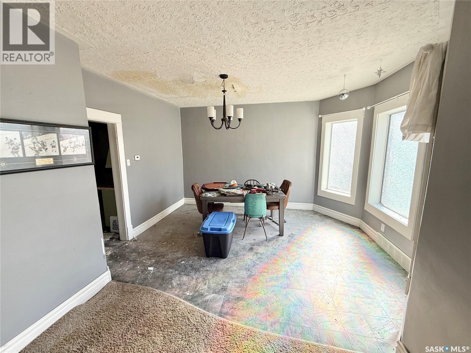 408 Assiniboia Street, Weyburn, Saskatchewan  S4H 0R6 - Photo 14 - SK034314