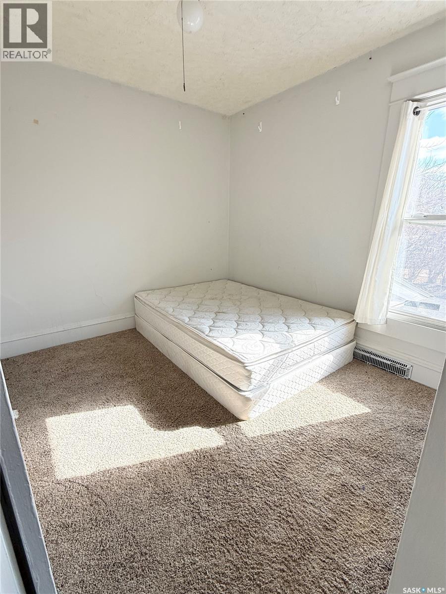 408 Assiniboia Street, Weyburn, Saskatchewan  S4H 0R6 - Photo 26 - SK034314