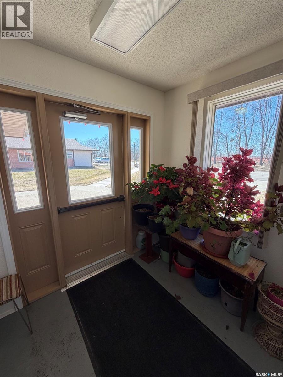 704 Assiniboia Avenue, Maryfield, Saskatchewan  S0G 3K0 - Photo 14 - SK034302