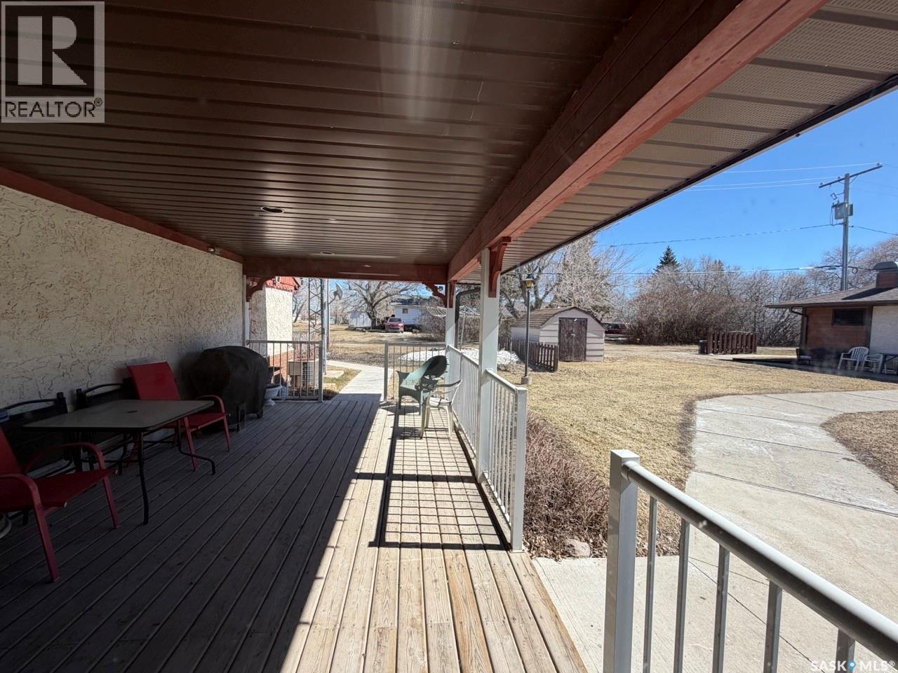 704 Assiniboia Avenue, Maryfield, Saskatchewan  S0G 3K0 - Photo 3 - SK034302