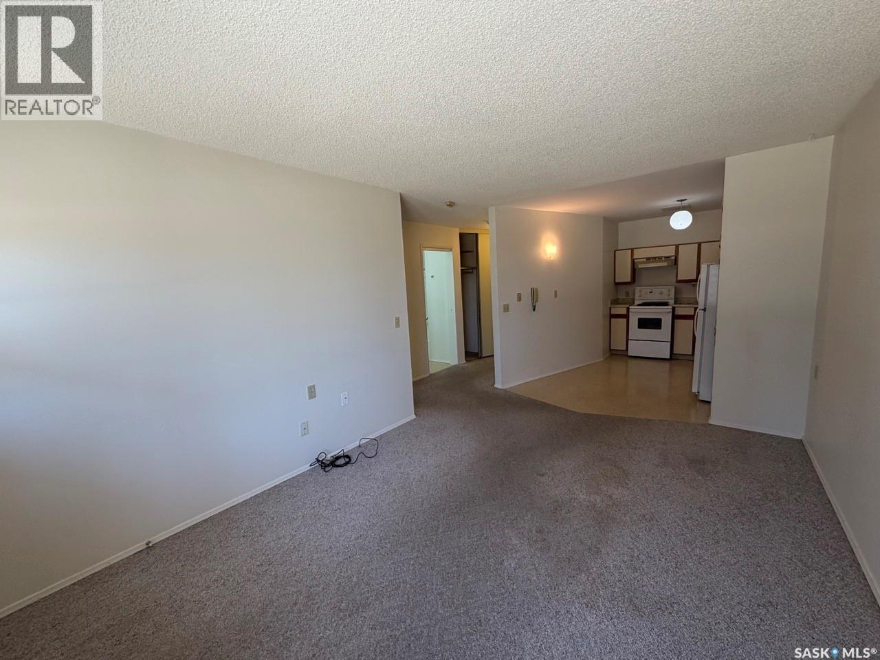 704 Assiniboia Avenue, Maryfield, Saskatchewan  S0G 3K0 - Photo 32 - SK034302