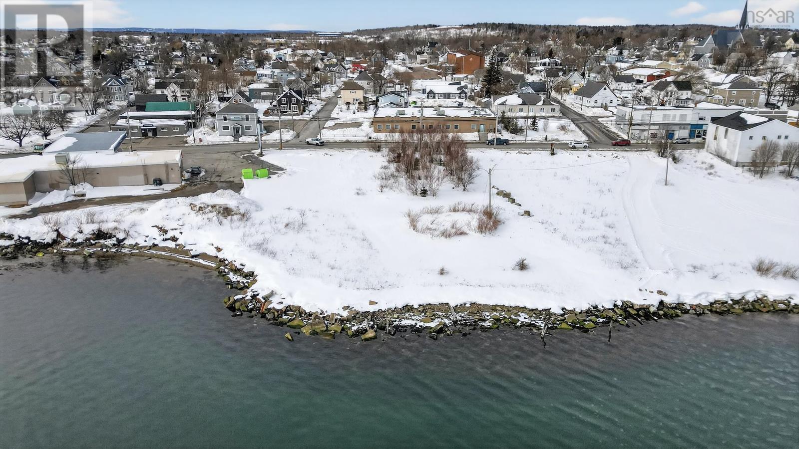 201 Commercial Street, North Sydney, Nova Scotia  B2A 1B5 - Photo 3 - 202602969