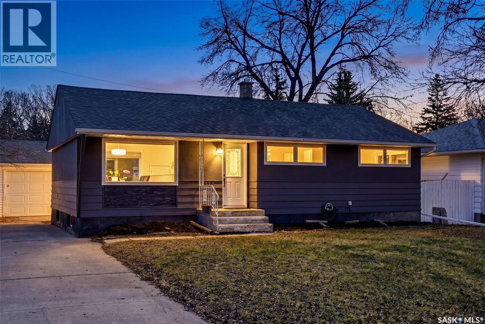 4604 Elgin ROAD, Regina, Saskatchewan