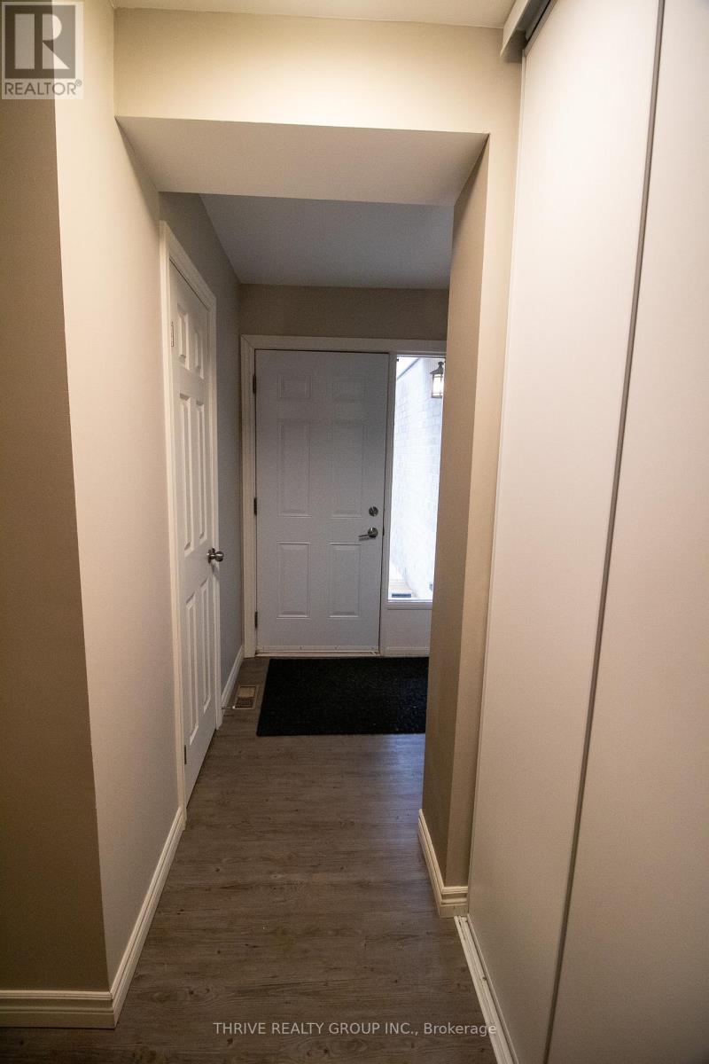 86 - 9 Ailsa Place, London South, Ontario  N5Z 4Z6 - Photo 2 - X13058846