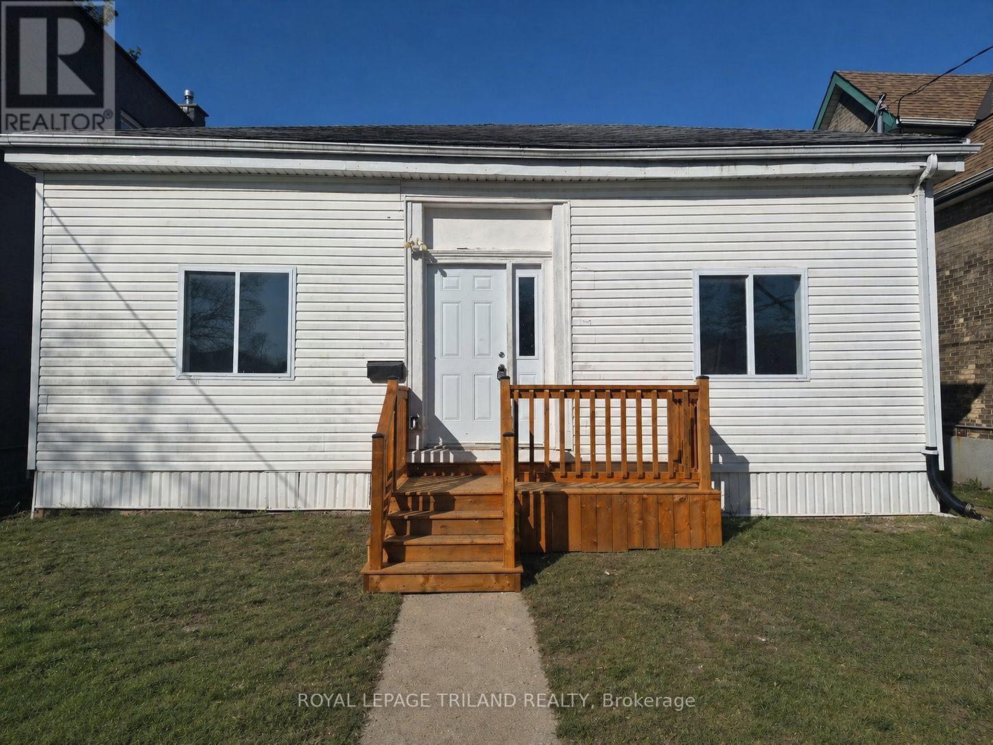 151 WATERLOO STREET, London East, Ontario