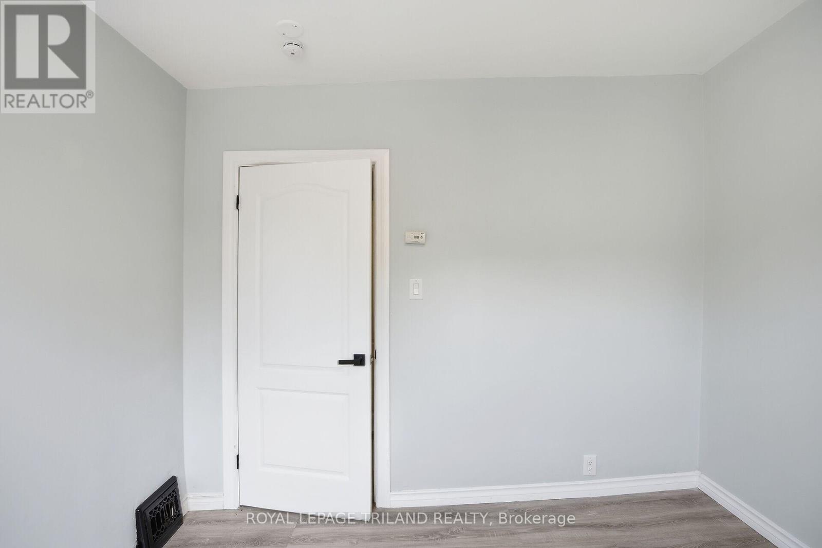 151 Waterloo Street, London East, Ontario  N6B 2M7 - Photo 13 - X13059050