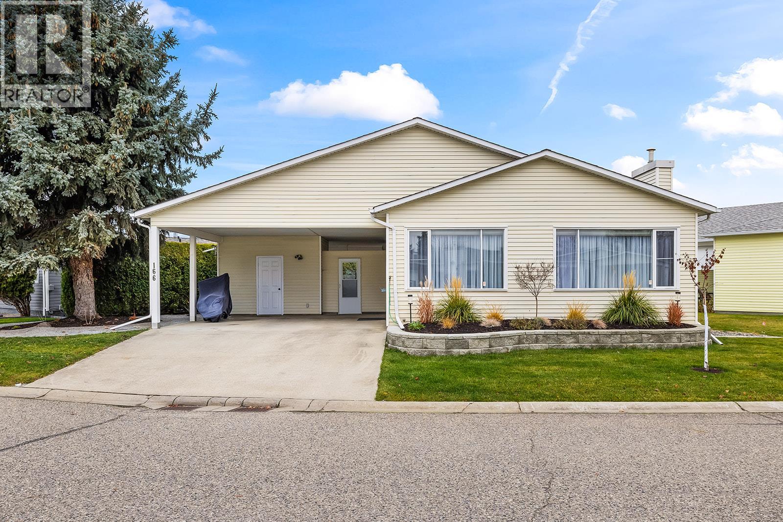 1255 Raymer Avenue Unit# 166, Kelowna, British Columbia  V1W 3S3 - Photo 1 - 10370009