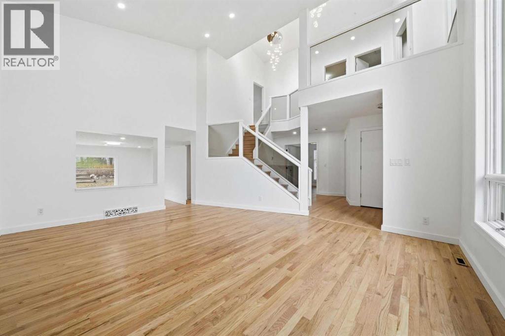 8003 33 Avenue NW, Calgary, Alberta  T3B 1L5 - Photo 9 - A2304742