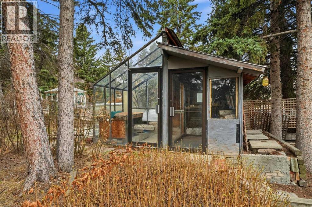 8003 33 Avenue NW, Calgary, Alberta  T3B 1L5 - Photo 46 - A2304742