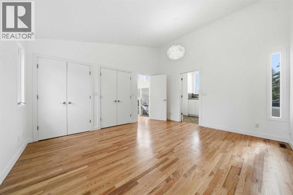 8003 33 Avenue NW, Calgary, Alberta  T3B 1L5 - Photo 25 - A2304742