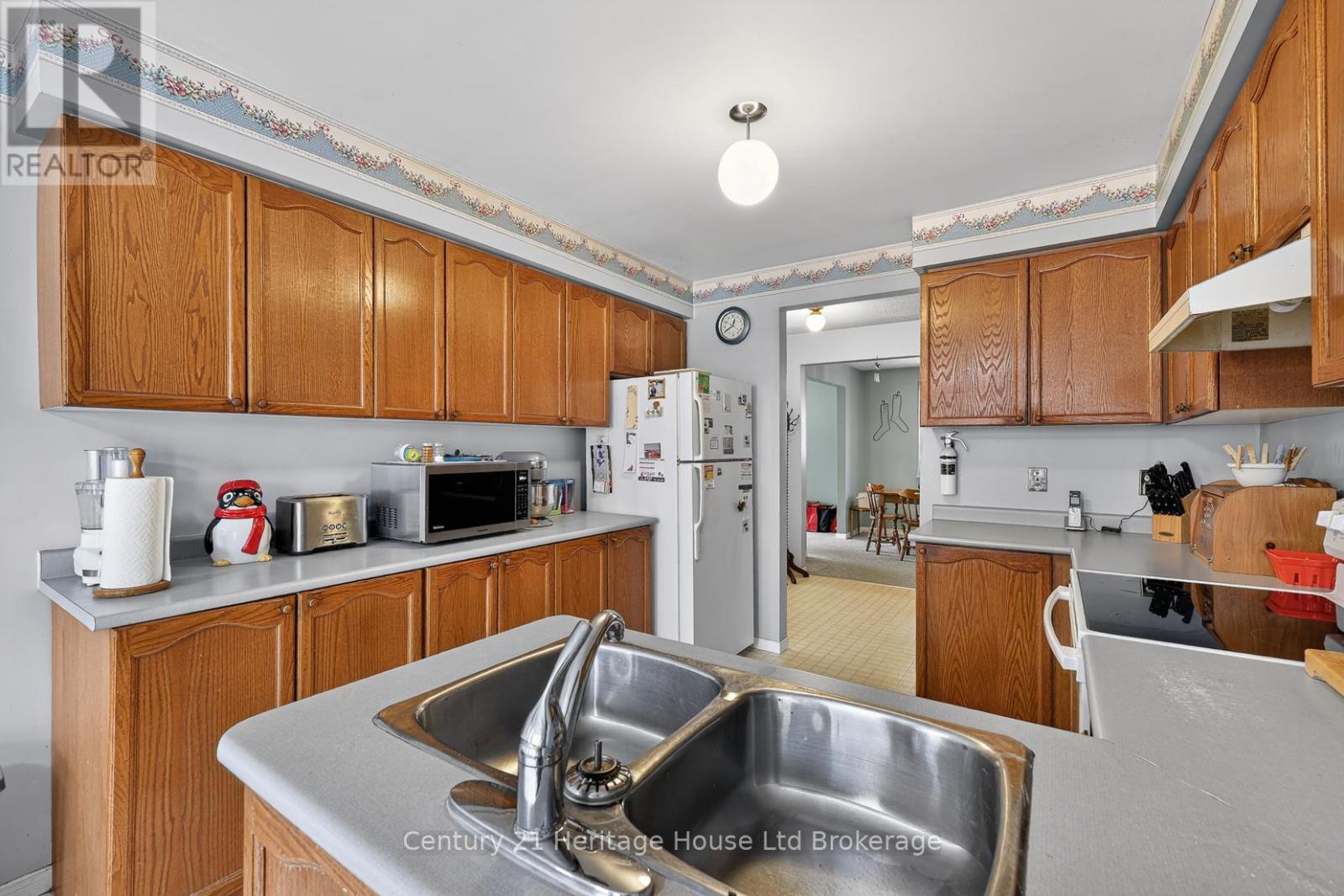 48 Tagge Street, Kitchener, Ontario  N2K 3R7 - Photo 15 - X13058932