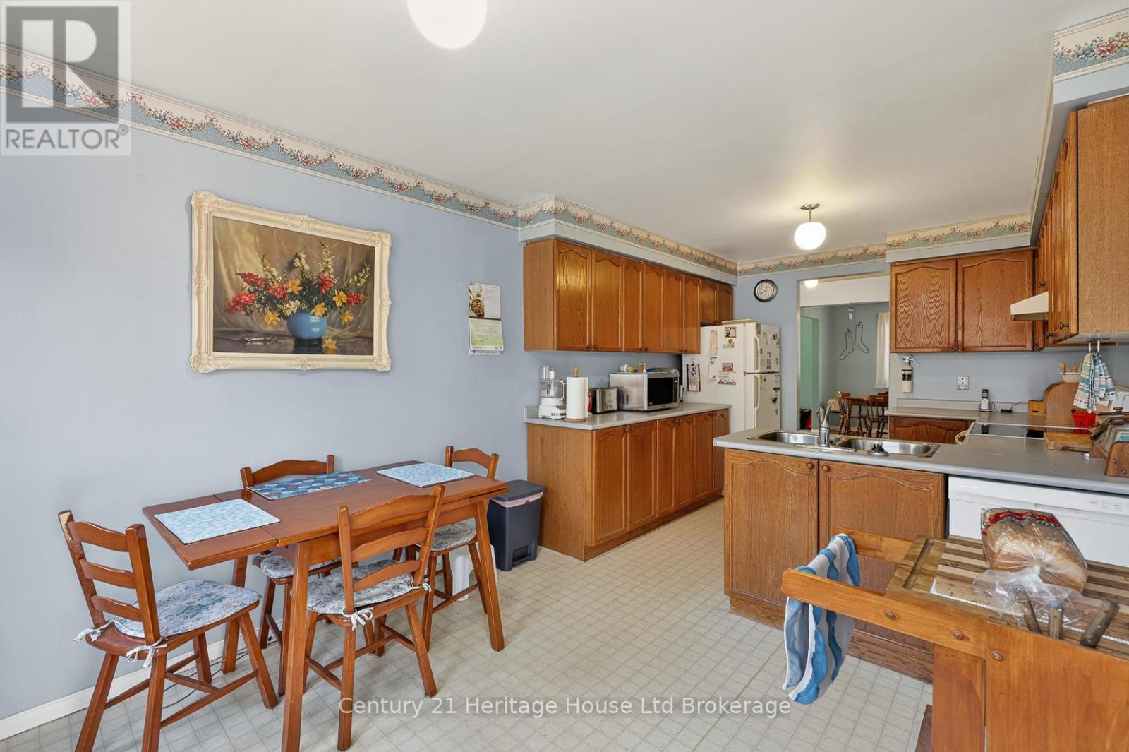 48 Tagge Street, Kitchener, Ontario  N2K 3R7 - Photo 16 - X13058932