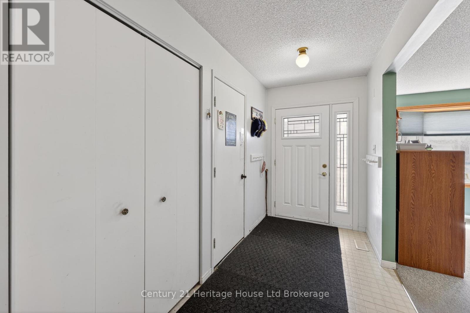 48 Tagge Street, Kitchener, Ontario  N2K 3R7 - Photo 6 - X13058932