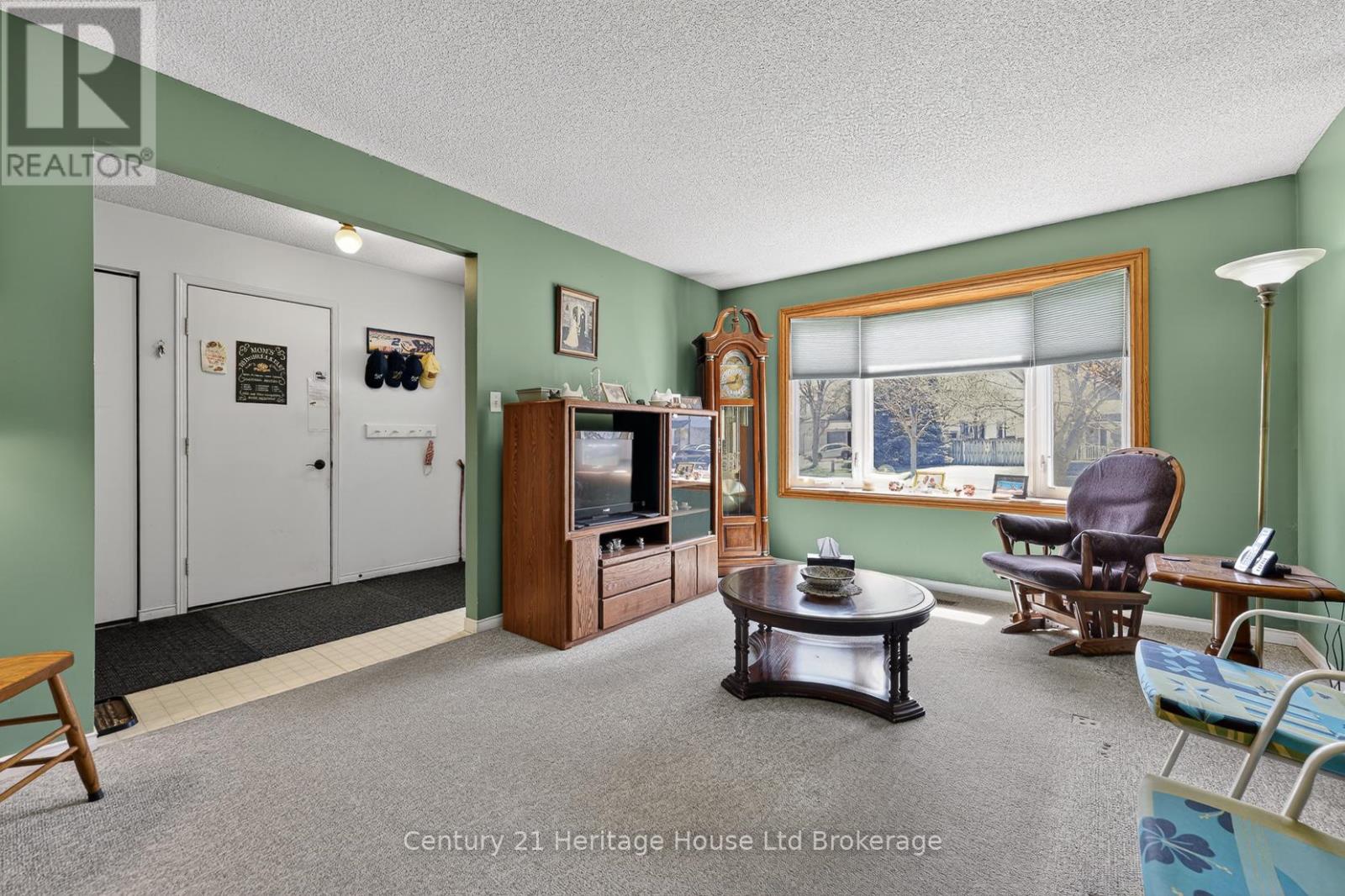 48 Tagge Street, Kitchener, Ontario  N2K 3R7 - Photo 8 - X13058932