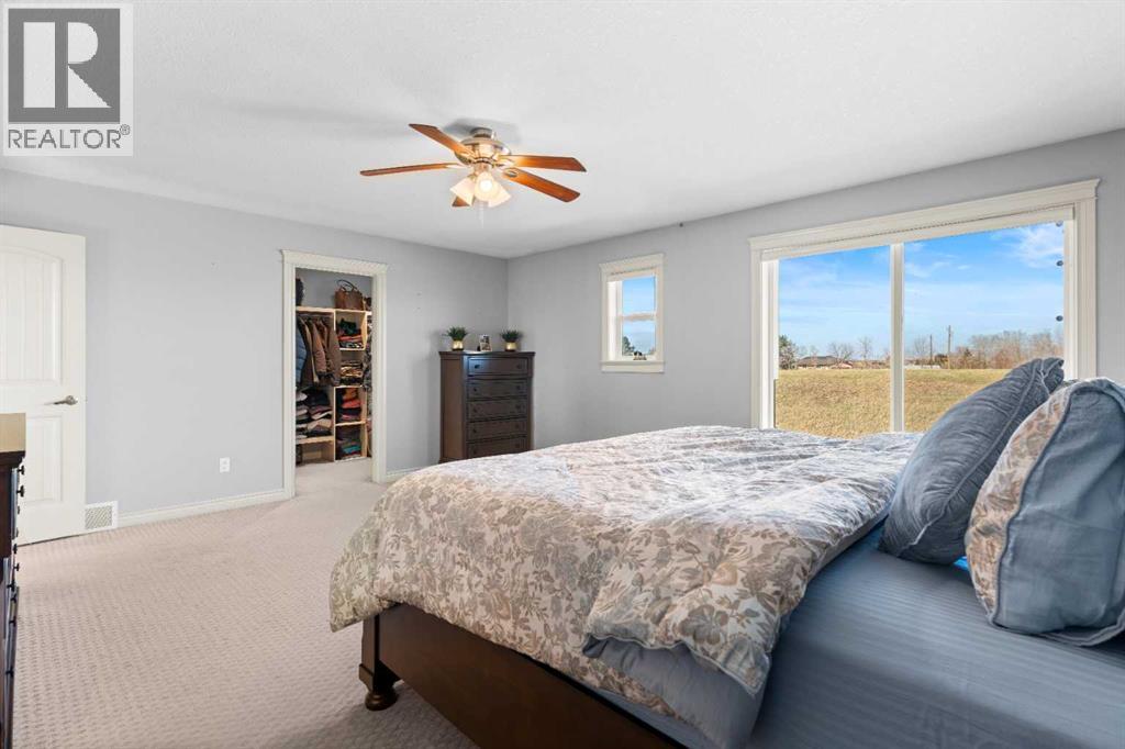 409 Kinniburgh Boulevard, Chestermere, Alberta  T1X 0P4 - Photo 29 - A2305122