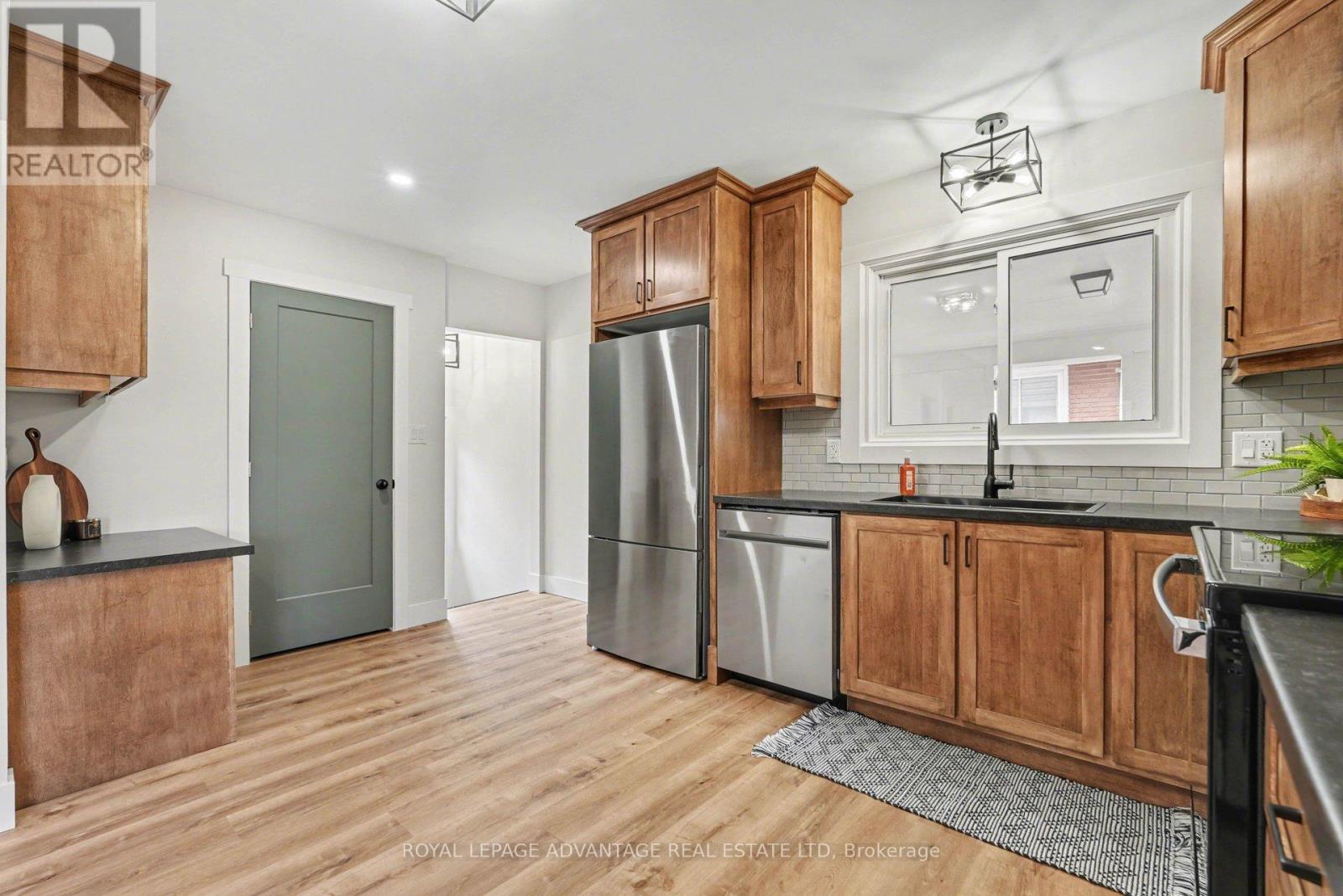 174 Carss Avenue, Smiths Falls, Ontario  K7A 4B1 - Photo 8 - X13058874