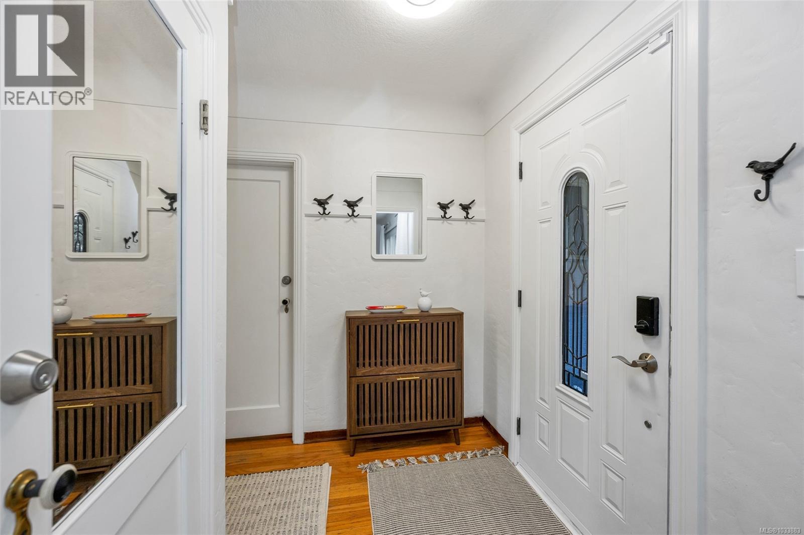 1066 Finlayson St, Victoria, British Columbia  V8T 2T7 - Photo 24 - 1033883