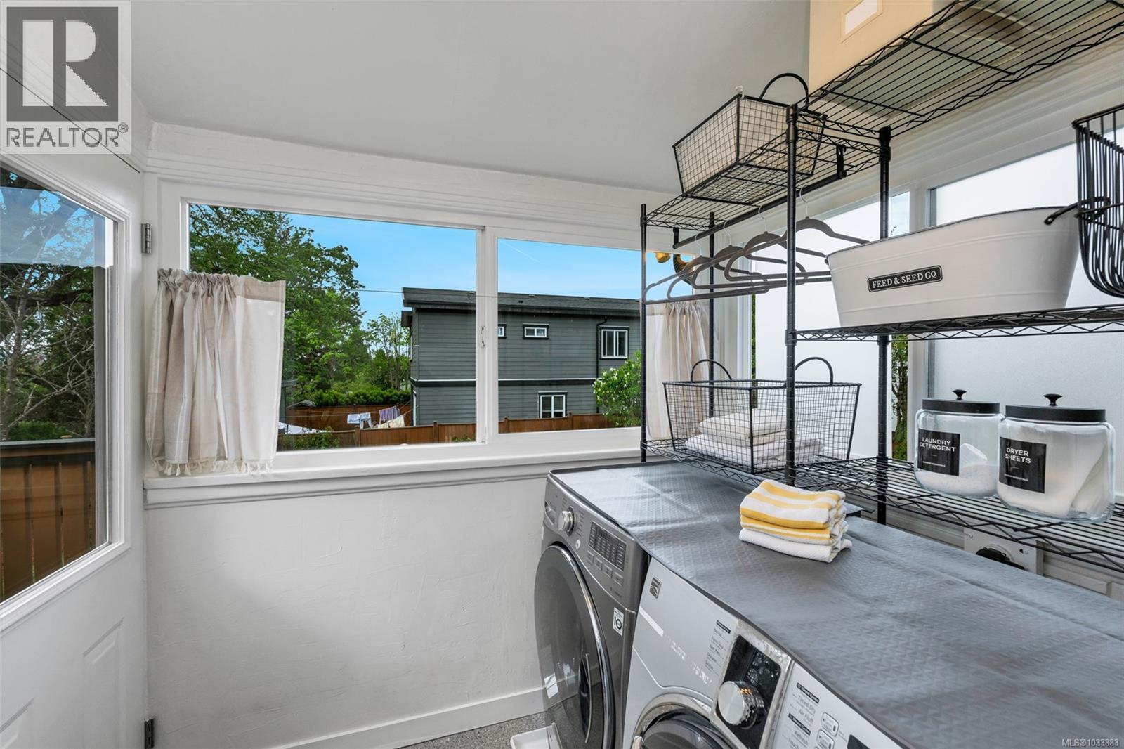 1066 Finlayson St, Victoria, British Columbia  V8T 2T7 - Photo 36 - 1033883