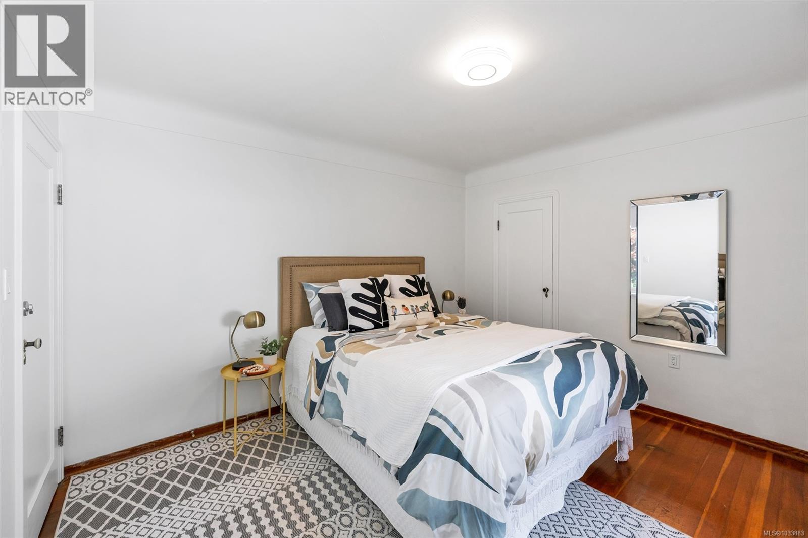 1066 Finlayson St, Victoria, British Columbia  V8T 2T7 - Photo 6 - 1033883