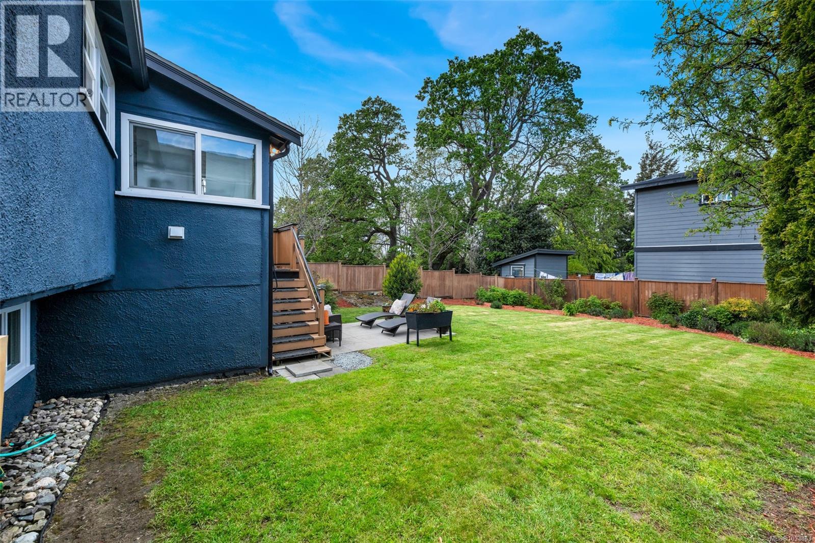 1066 Finlayson St, Victoria, British Columbia  V8T 2T7 - Photo 71 - 1033883