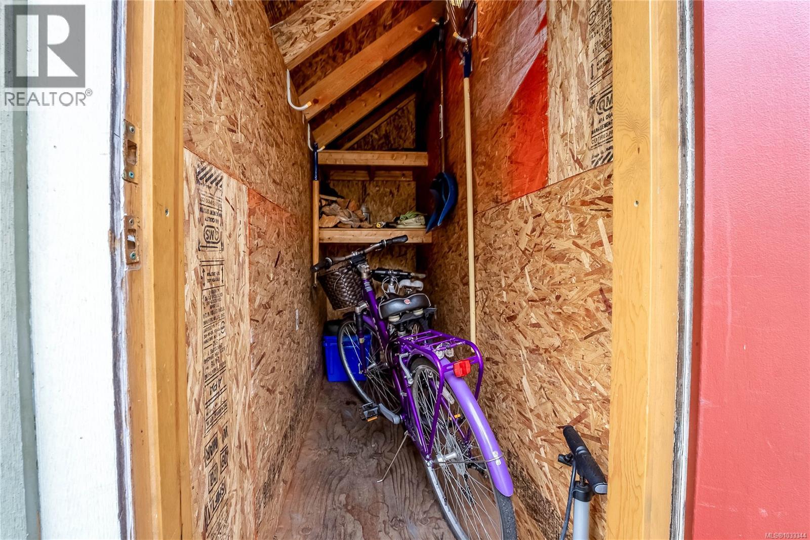 3 1376 Pandora Ave, Victoria, British Columbia  V8R 1A3 - Photo 31 - 1033344