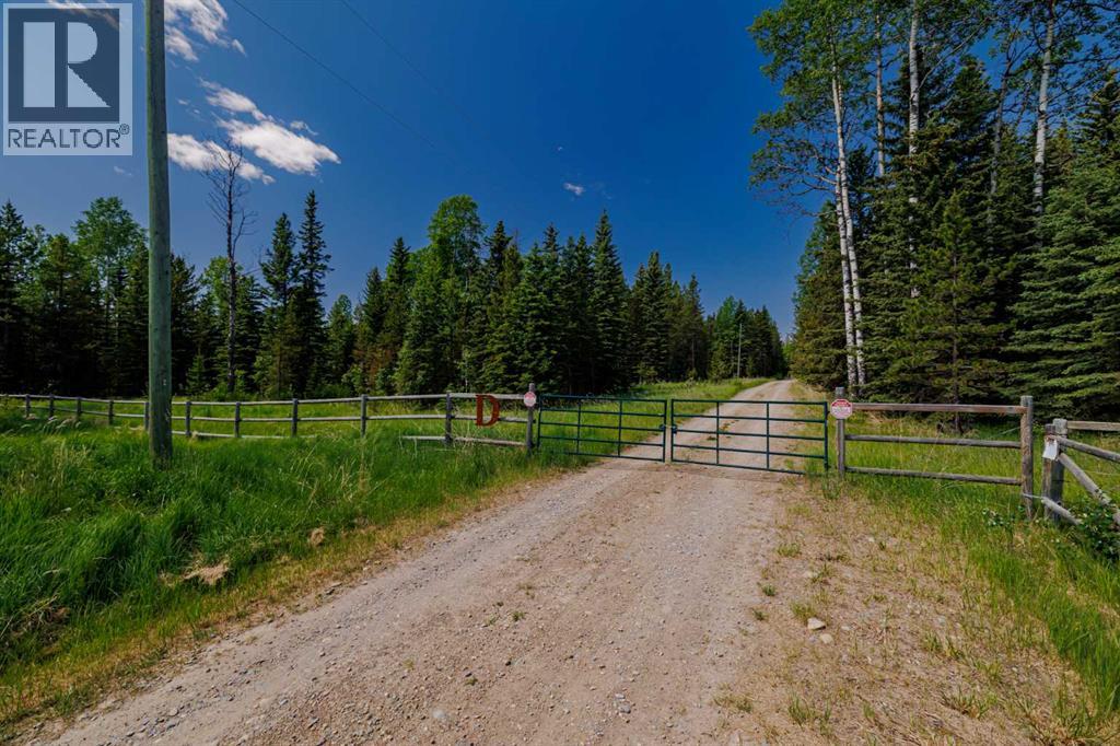 282155 Range Road 53, Rural Rocky View County, Alberta  T4C 1A7 - Photo 2 - A2235089