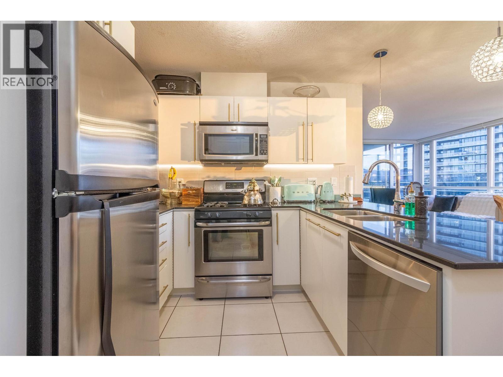 1202 4888 Brentwood Drive, Burnaby, British Columbia  V5C 0C6 - Photo 12 - R3116837