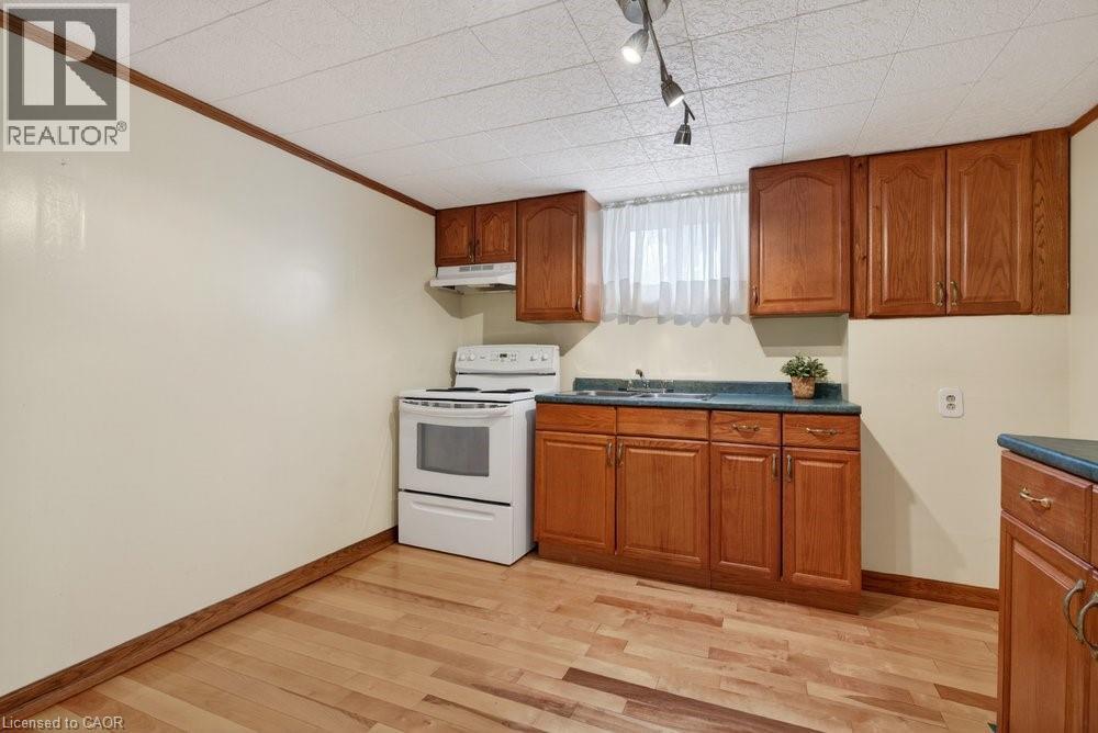 1502 Barker Avenue, Burlington, Ontario  L7P 2R4 - Photo 30 - 40822416