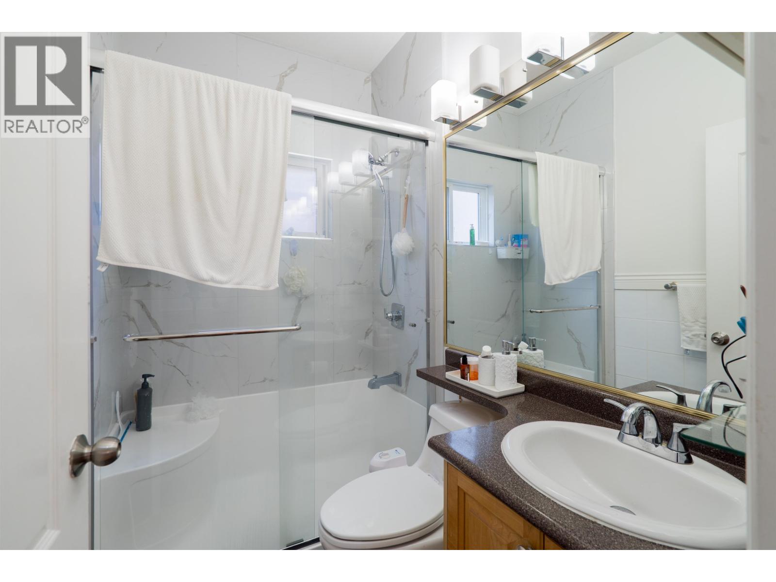 592 E 50th Avenue, Vancouver, British Columbia  V5X 1B2 - Photo 32 - R3117265