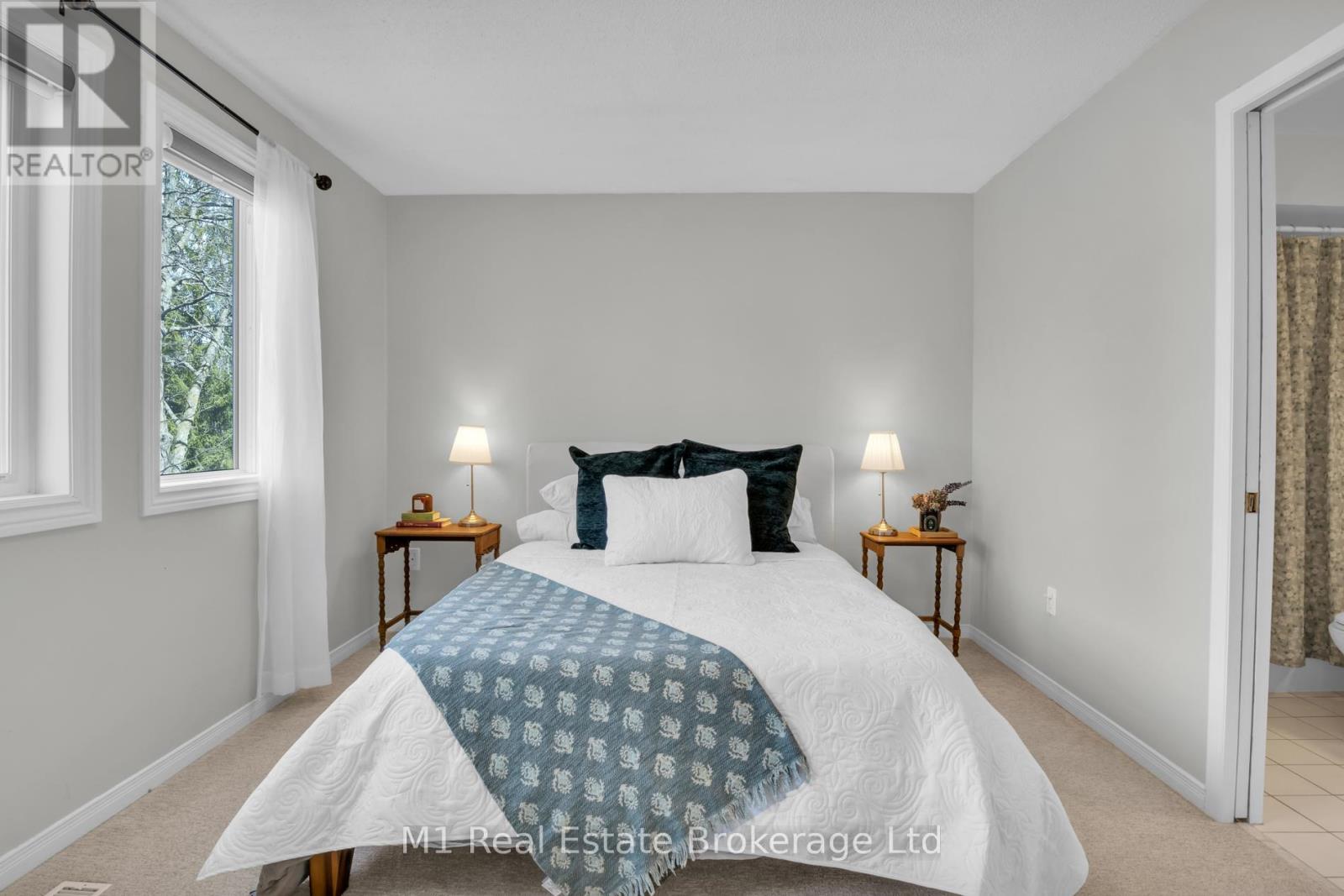 5 - 39 Ptarmigan Drive, Guelph (Kortright Hills), Ontario  N1C 1E8 - Photo 22 - X13058826