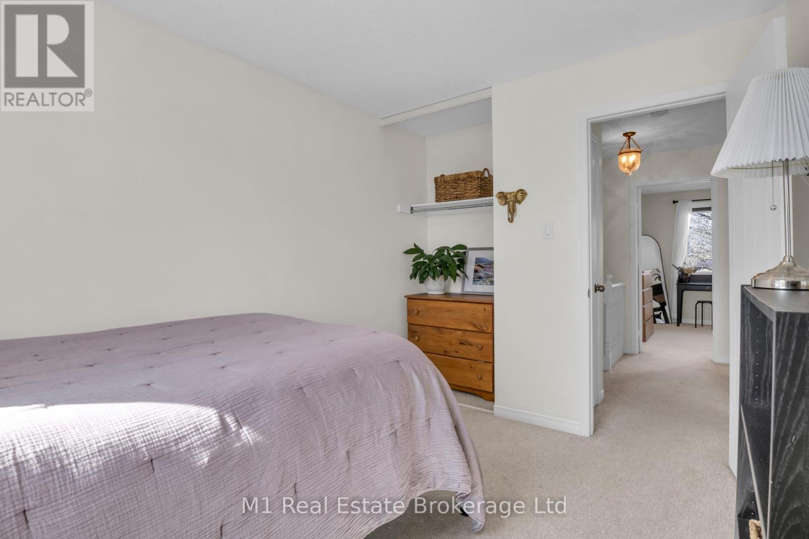 5 - 39 Ptarmigan Drive, Guelph (Kortright Hills), Ontario  N1C 1E8 - Photo 27 - X13058826