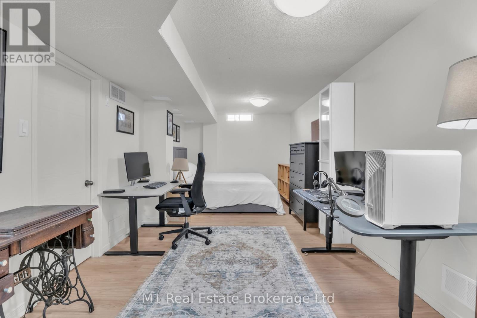 5 - 39 Ptarmigan Drive, Guelph (Kortright Hills), Ontario  N1C 1E8 - Photo 30 - X13058826