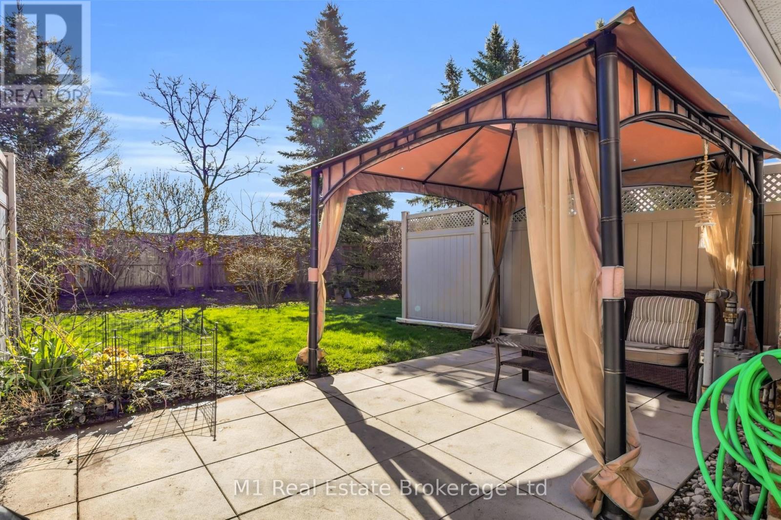 5 - 39 Ptarmigan Drive, Guelph (Kortright Hills), Ontario  N1C 1E8 - Photo 33 - X13058826