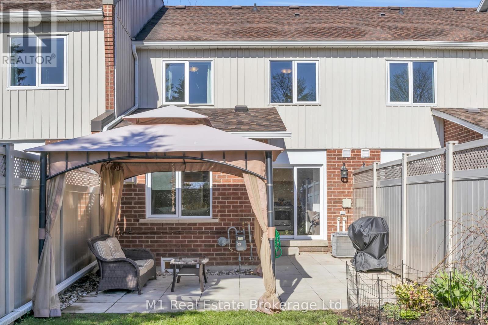 5 - 39 Ptarmigan Drive, Guelph (Kortright Hills), Ontario  N1C 1E8 - Photo 37 - X13058826