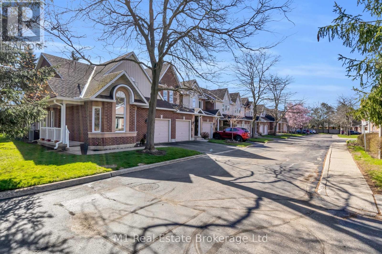 5 - 39 Ptarmigan Drive, Guelph (Kortright Hills), Ontario  N1C 1E8 - Photo 7 - X13058826