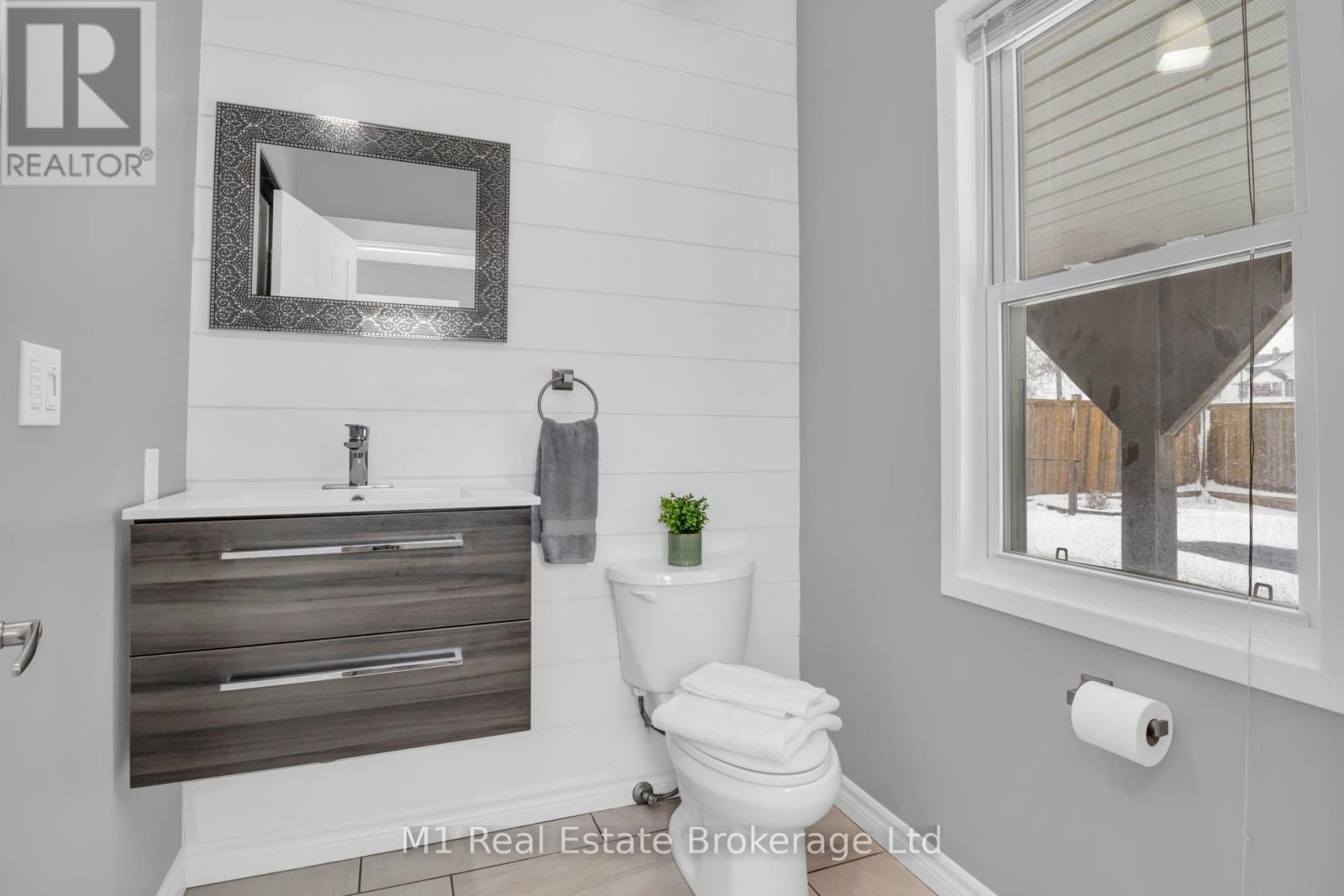 2665 Kressler Road, Woolwich, Ontario  N0B 2M1 - Photo 5 - X13058916