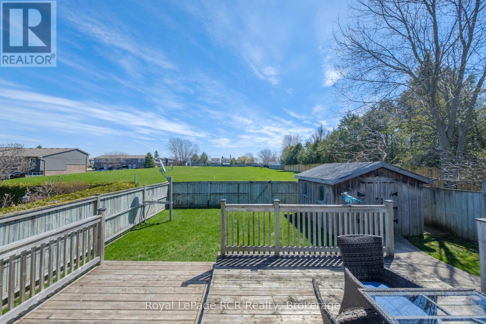 821 Mackendrick Drive, Kincardine, Ontario  N2Z 3A5 - Photo 4 - X13059012