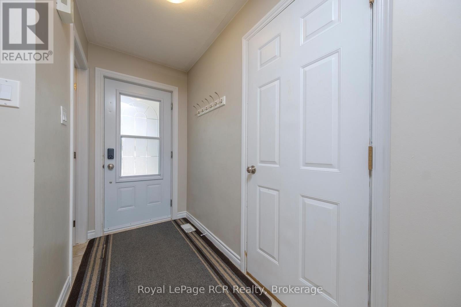 821 Mackendrick Drive, Kincardine, Ontario  N2Z 3A5 - Photo 7 - X13059012