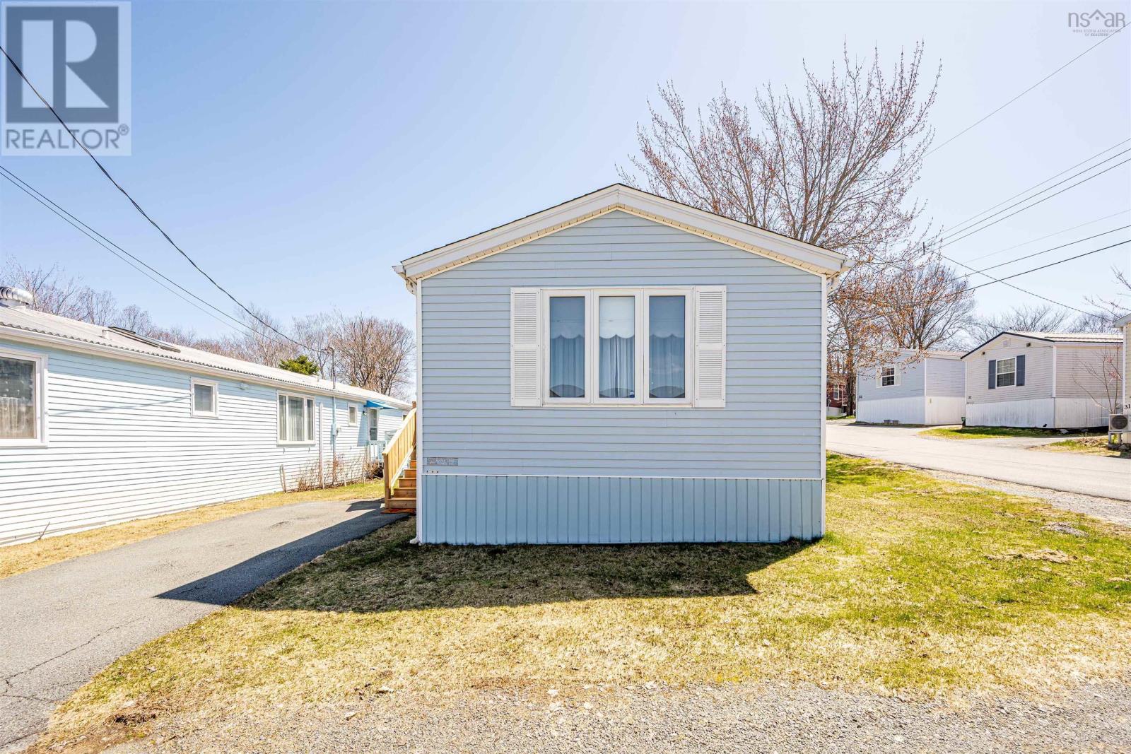 8 Shasta Lane, Halifax, Nova Scotia  B3M 1G1 - Photo 2 - 202608989