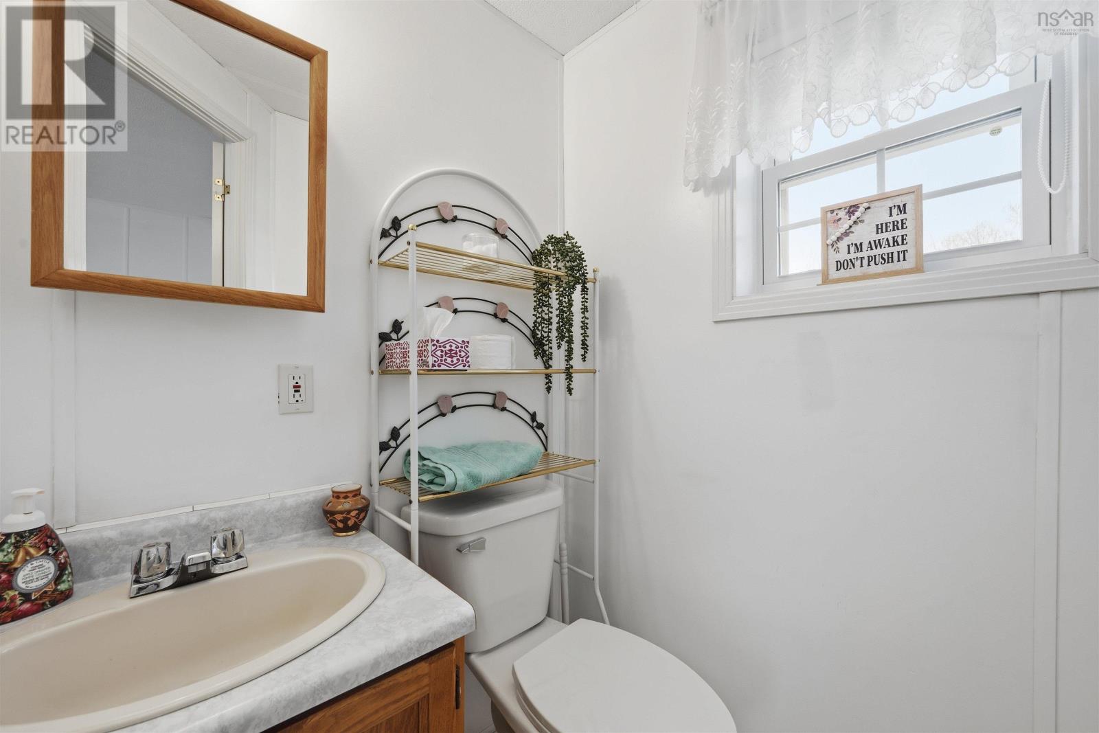 8 Shasta Lane, Halifax, Nova Scotia  B3M 1G1 - Photo 28 - 202608989